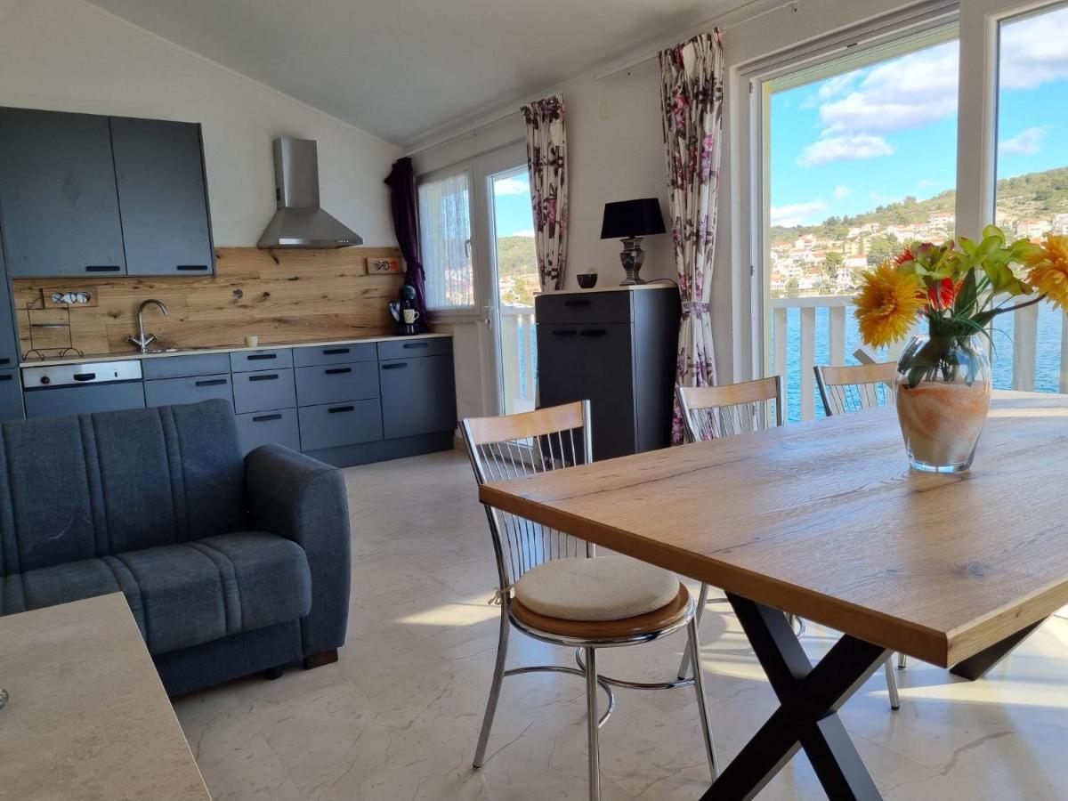 Villa Jana Apartments Trogir Bagian luar foto