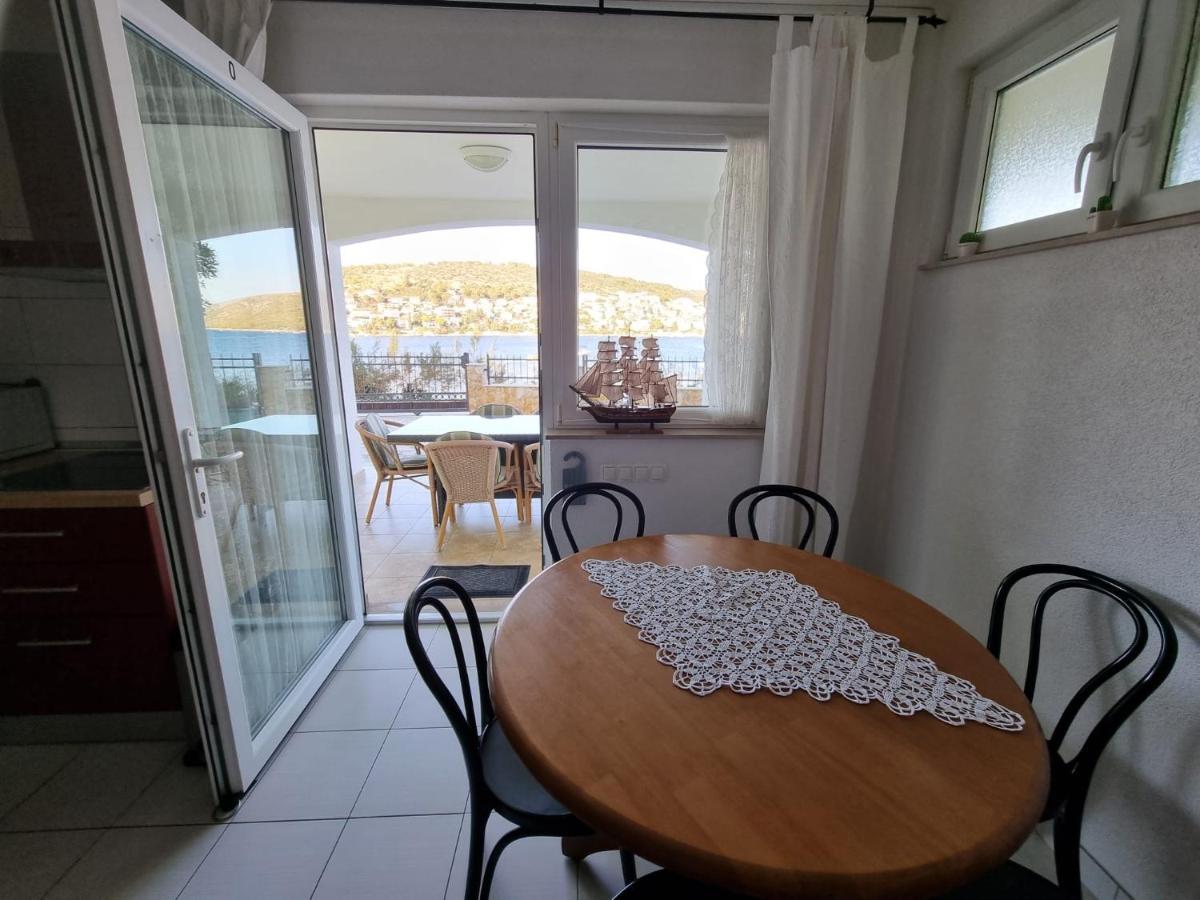 Villa Jana Apartments Trogir Bagian luar foto